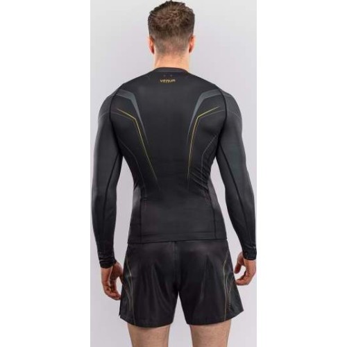 Peldkrekls ar garām piedurknēm Venum Streamline, melns/zelta