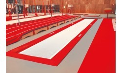 Встроенный акробатический батут Acrotramp с цепью, 18 м с наполнением и покрытием Epcon