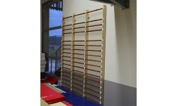 Vingrošanas sieniņa no masīvkoka, 3 personu komplekts, garums 243 cm