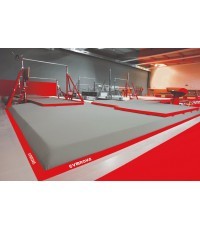 FULL BUILT-IN LANDING PIT