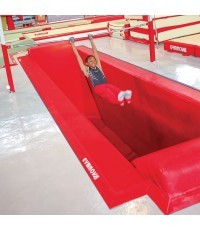 GIANT SWING LANDING PIT