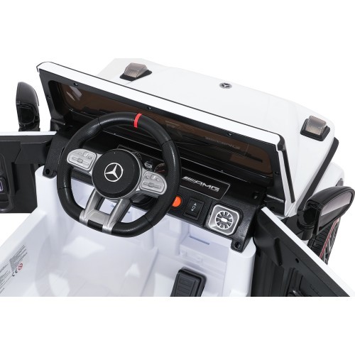 Vehicle Mercedes G63 AMG LIFT White
