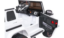 Vehicle Mercedes G63 AMG LIFT White