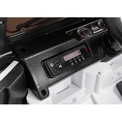 Elektromobilis Mercedes G63 AMG LIFT, balts