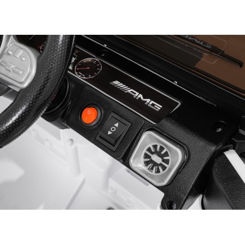 Elektromobilis Mercedes G63 AMG LIFT, balts
