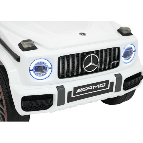 Vehicle Mercedes G63 AMG LIFT White