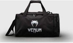 Спортивная сумка Venum Essential (26 л), черная