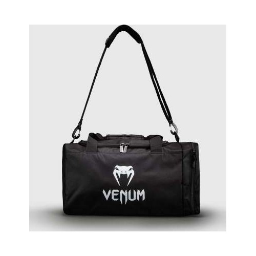 Спортивная сумка Venum Essential (26 л), черная