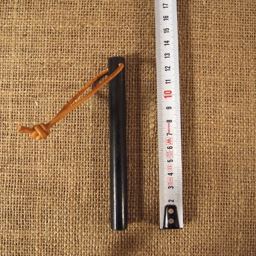 Uguns šķiltavas JuBö Buschcraft Firesteel Stick XXL