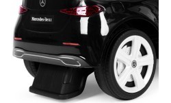 Elektromobilis Mercedes C klase, interaktīva stūre, skaņas, melns