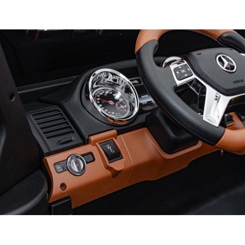 Vehicle Mercedes Benz MAYBACH G650 Red