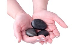 Набор лавовых камней inSPORTline River Stone 4–6 см, 3 шт.