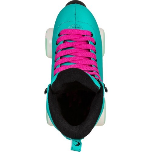 Chaya Melrose Deluxe Turquoise quad skates