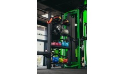 Spēka stacija UpForm UF-011 ar pietupieniem un platformu