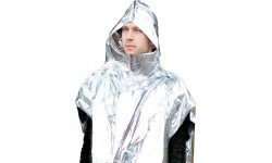 Coghlans izdzīvošanas poncho