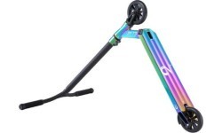 Sacrifice CV Signature stunt scooter