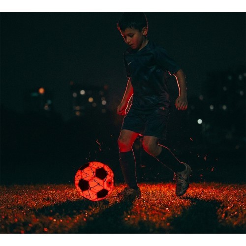 Spīdošs futbola bumba ar LED inSPORTline Lumikick, 5. izmērs