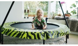 EXIT Tiggy Junior batuts ar rokturi ø140 cm, melns/zaļš