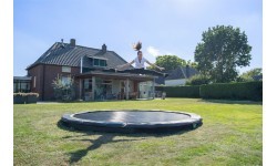 EXIT Silhouette iegremdējams sporta batuts ø427 cm, melns
