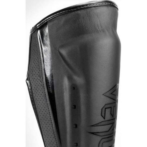 Venum Elite Evo apakšstilbu aizsargi, melni/melni