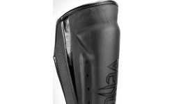Защита голени Venum Elite Evo, черная/черная