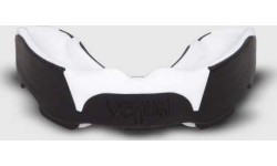 Zobu aizsargs Venum Predator - melns/balts