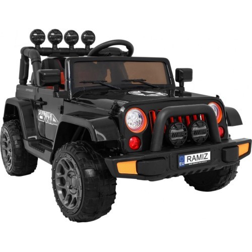 Full Time off-road vehicle 4WD Black