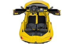 Lamborghini Revuelto XL Yellow vehicle