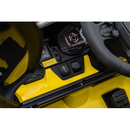 Elektromobilis Lamborghini Revuelto XL, dzeltens