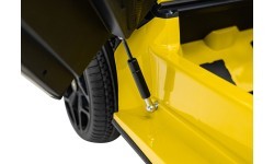 Lamborghini Revuelto XL Yellow vehicle
