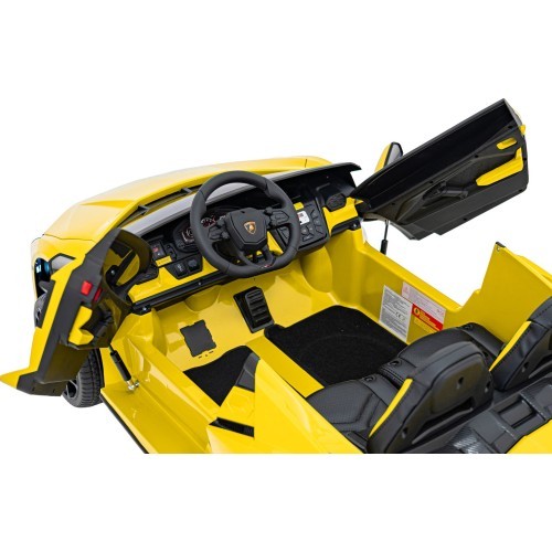Lamborghini Revuelto XL Yellow vehicle