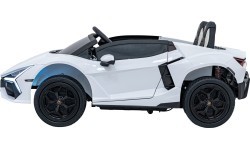 Lamborghini Revuelto XL STRONG White vehicle