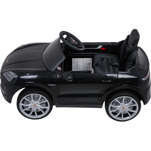 Электромобиль Porsche Cayenne, чёрный