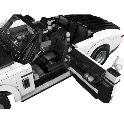 Vehicle Brick Set White Cabriolet 1603 pcs.