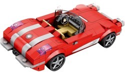 Kabrioleta auto sarkans, 311 daļu konstruktors