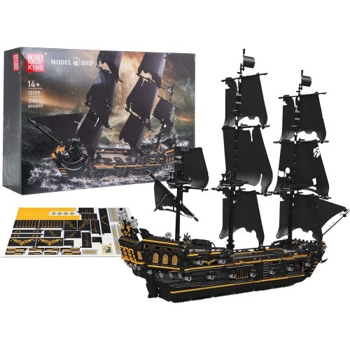 Pirate Ship Black Building Set 3180pcs.