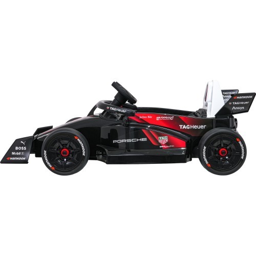 Электромобиль Porsche Formula E, красный