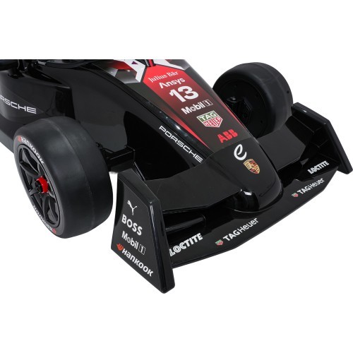 Elektromobilis Porsche Formula E, sarkans