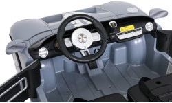 Elektromobilis Ford GT, pelēks