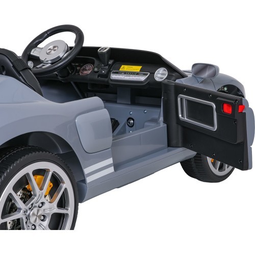 Elektromobilis Ford GT, pelēks