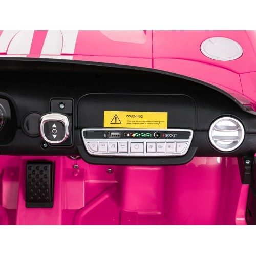 Ford GT Pink Vehicle