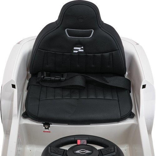 Mini Cooper White Vehicle