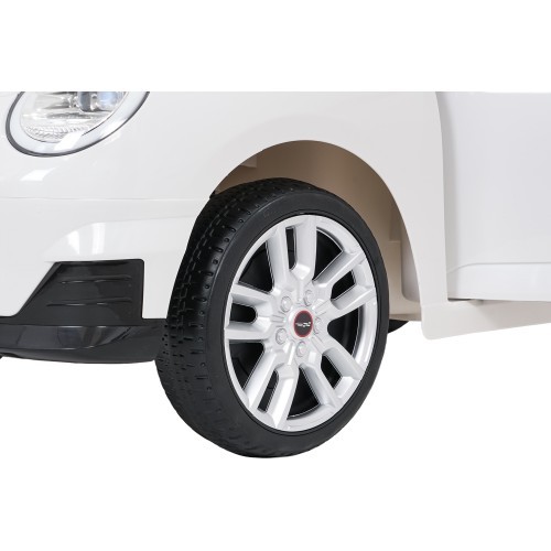 Mini Cooper White Vehicle