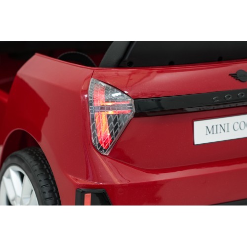 Elektromobilis Mini Cooper, sarkans