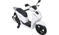 Vehicle Motor Scooter HONDA SH125I White