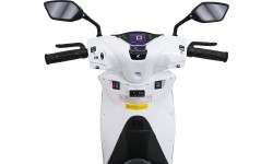 Bērnu elektriskais motorollers Honda SH125I, balts
