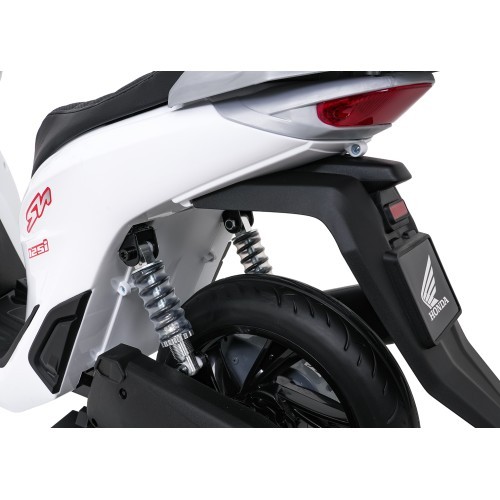 Vehicle Motor Scooter HONDA SH125I White