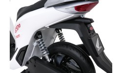 Bērnu elektriskais motorollers Honda SH125I, balts
