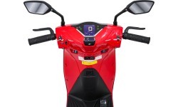 Elektriskais motorollers Honda SH125i Red