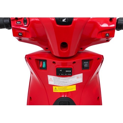Vehicle Motor Scooter HONDA SH125I Red